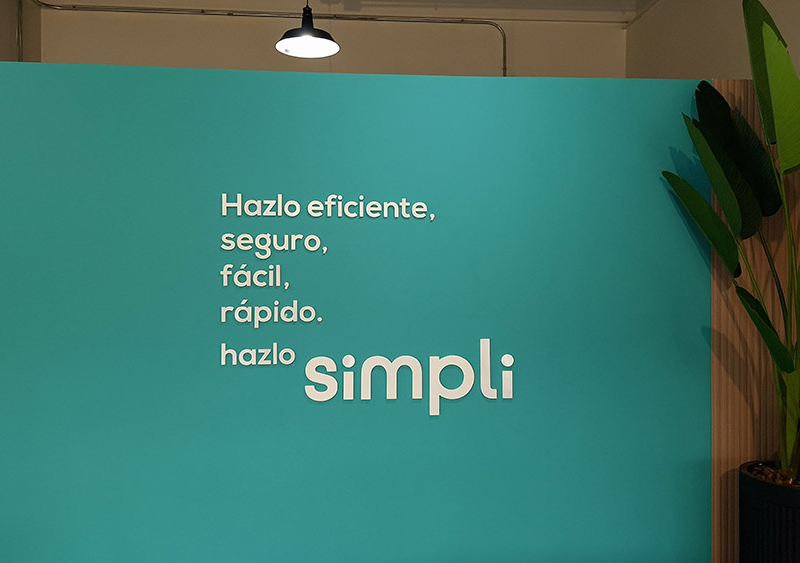 Simply Cars — Frases volumétricas