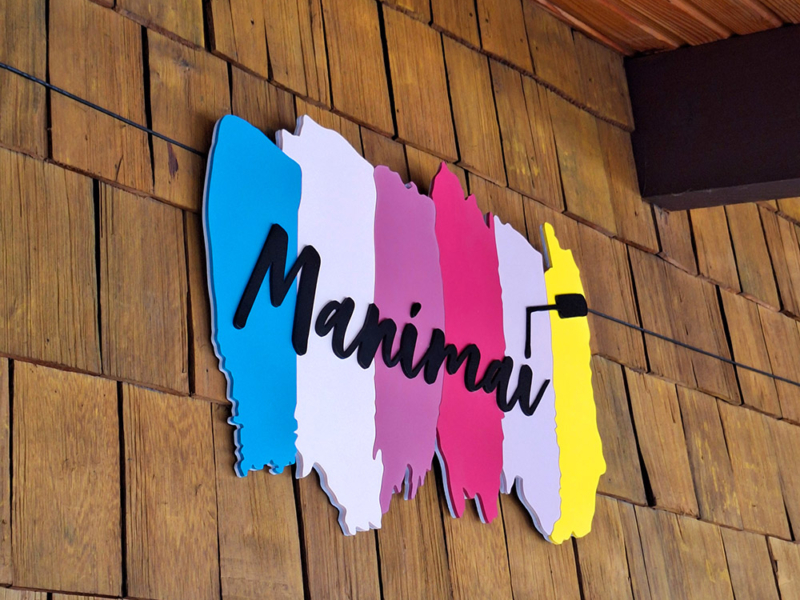 Manimai — Logo volumétrico